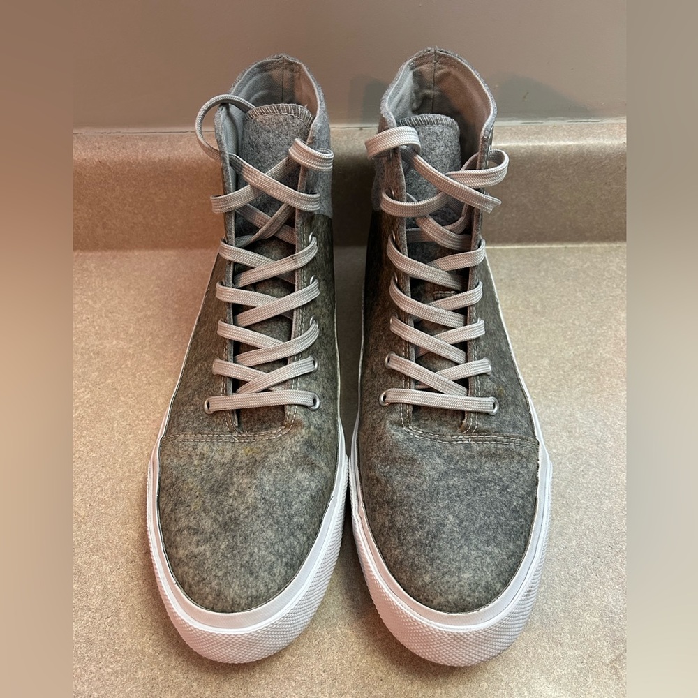 EXCLUSIVE Gray Converse All Star High Top Chucks With Lunarlon in Size 10